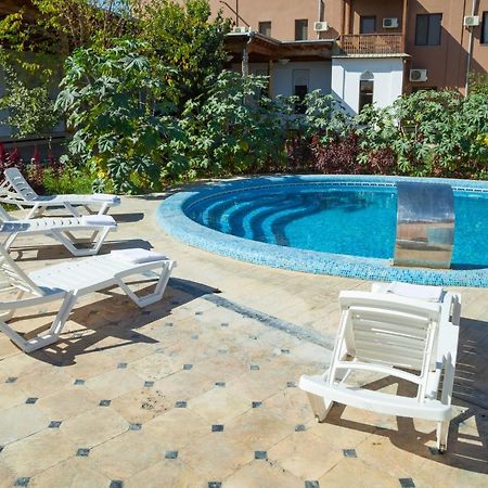 Avicenna Hotel Buchara Buitenkant foto