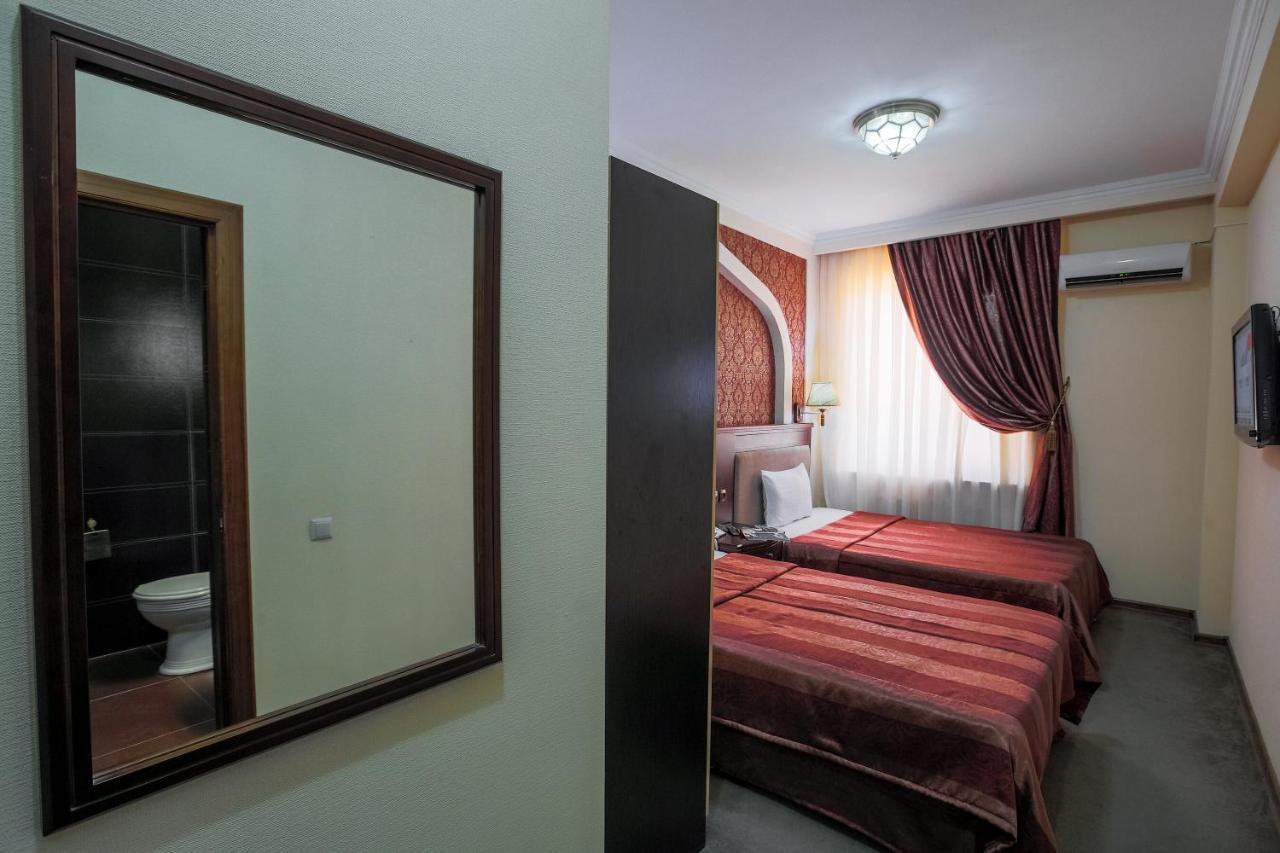 Avicenna Hotel Buchara Buitenkant foto