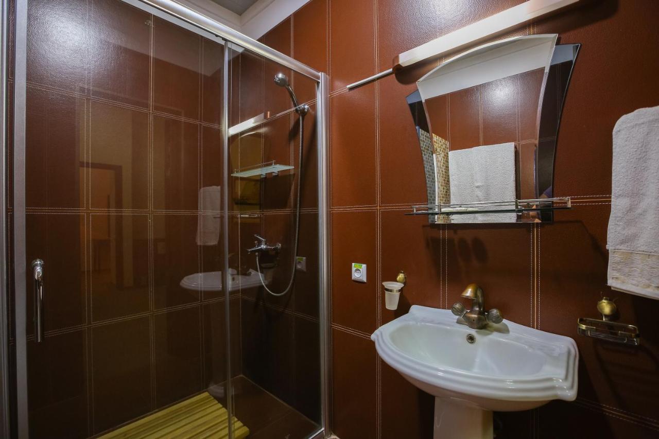 Avicenna Hotel Buchara Buitenkant foto