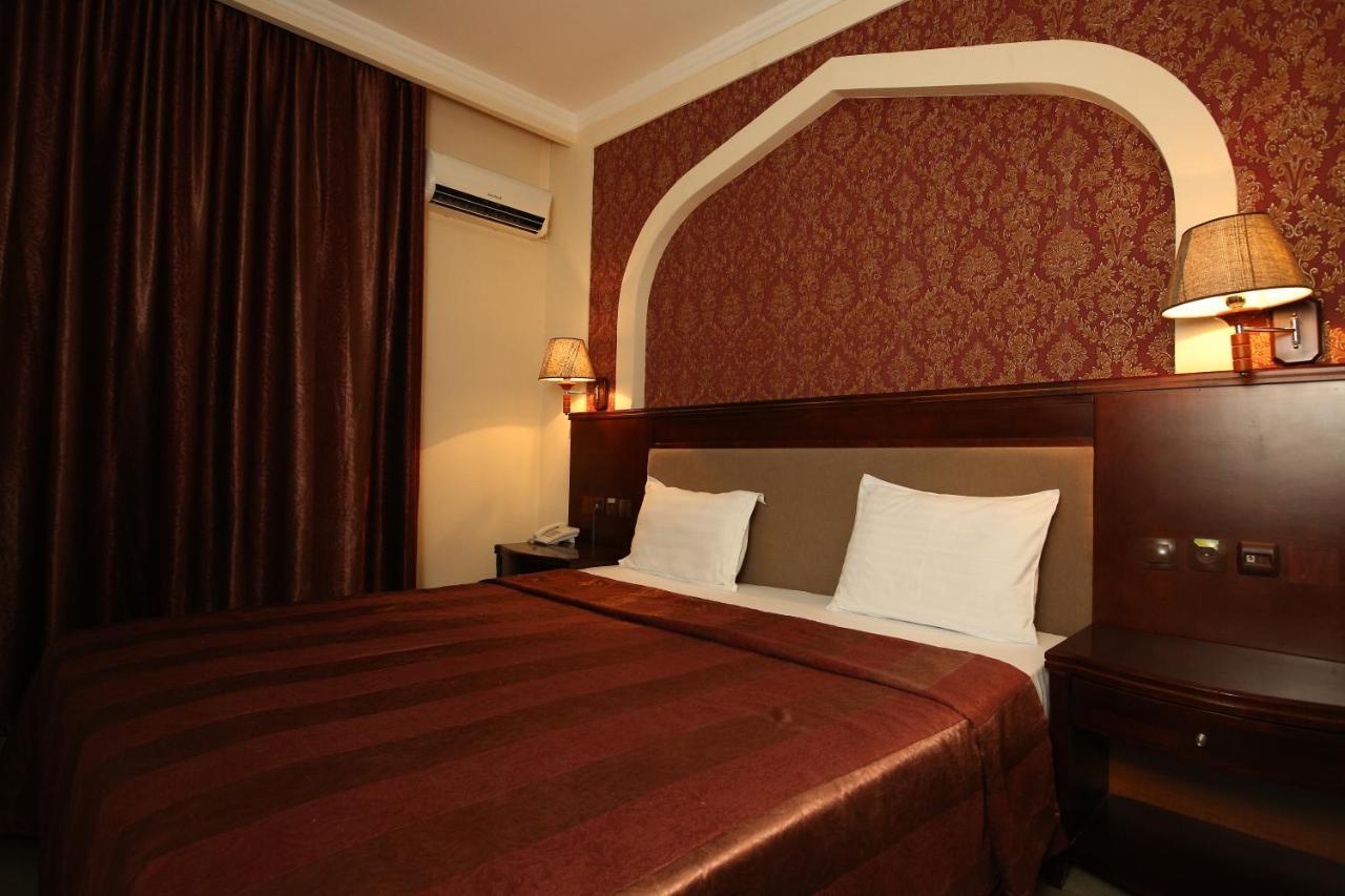 Avicenna Hotel Buchara Buitenkant foto